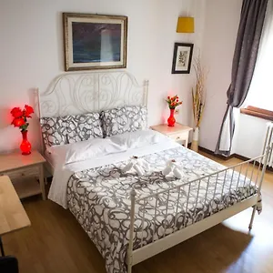https://marco-e-laura-bb.it-romehotels.com