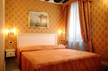 Ca' San Vio Bed and Breakfast Venecia 3*,