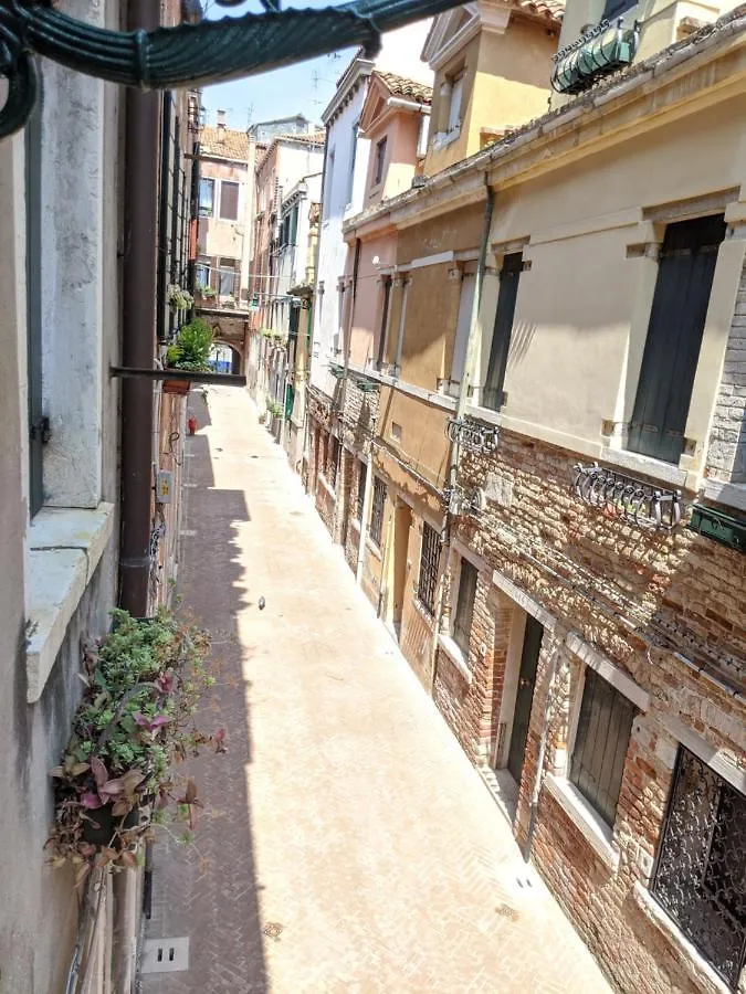 *** Bed & Breakfast Bed and Breakfast Ca' San Vio Venezia Italia